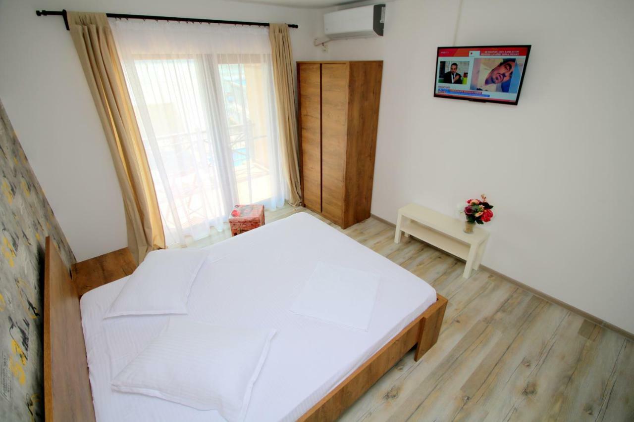 Mustaciosul Dunarii Hotel Eselnita Luaran gambar