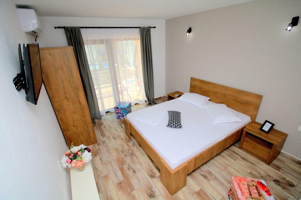 Mustaciosul Dunarii Hotel Eselnita Luaran gambar