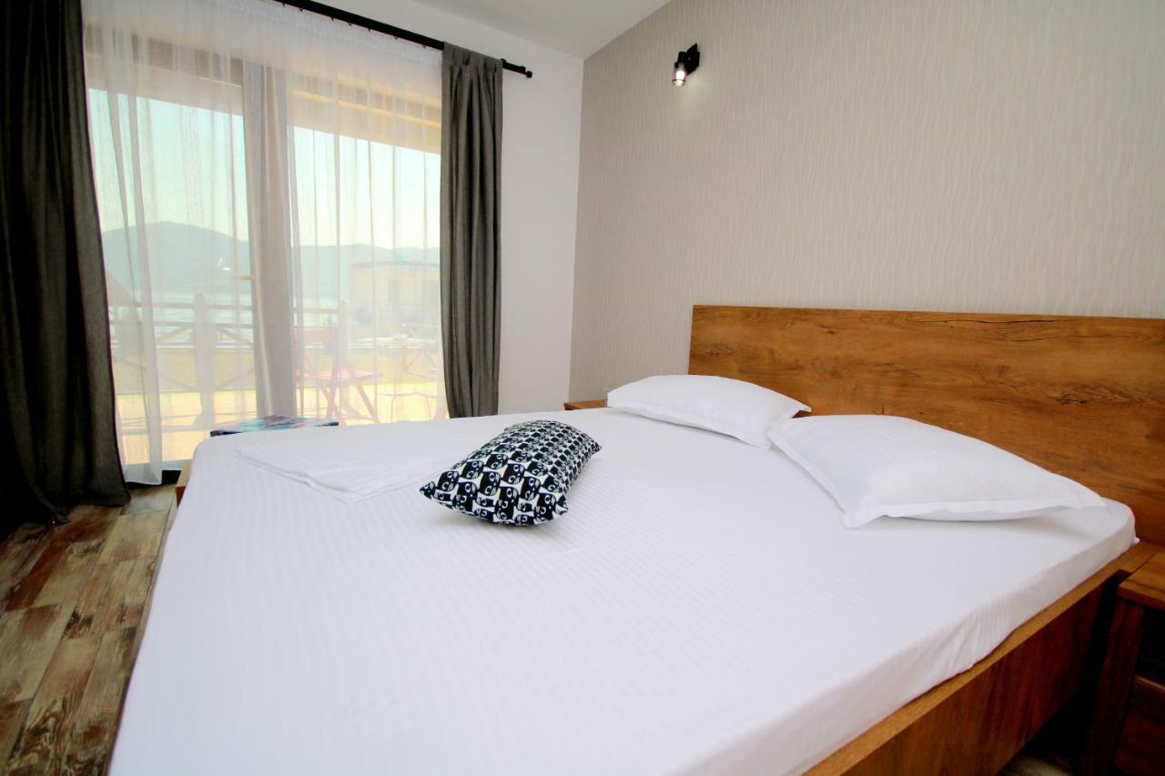 Mustaciosul Dunarii Hotel Eselnita Luaran gambar